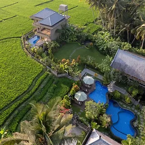 Gynandha Hotell